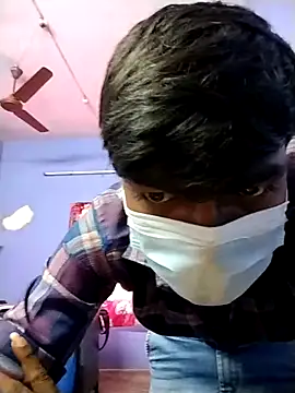 Tamilandteluguboy14 online show from 11-22-25, 09:30