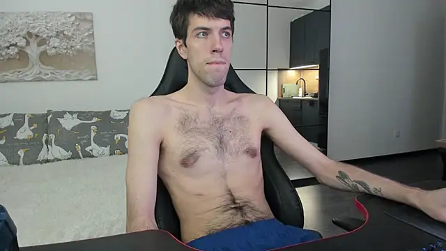 White Dylan online show from 11-29-25, 05:35