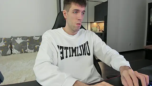 White Dylan online show from 02-16-26, 12:48