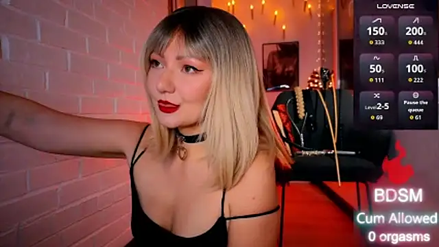 Sandralawrence online show from 12-15-25, 09:53