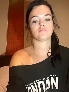 English-Chloe96 online show from 01-07-26, 05:18