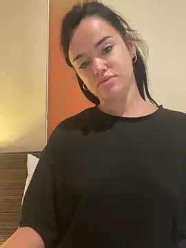 English-Chloe96 online show from 11-03-25, 05:34