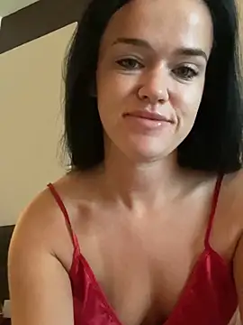 English-Chloe96 online show from 02-24-25, 05:43