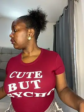 prettiepearl online show from 06-27-26, 06:19