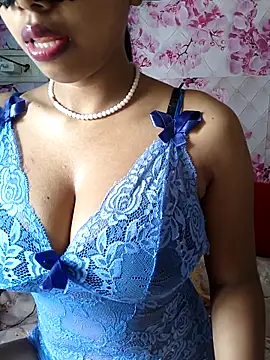 Snapshot of sandy_naughty chatting on 04-24-26, 06:15 sandy naughty online show from 04-24-26, 06:15