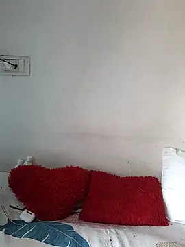 Snapshot of sandy_naughty chatting on 11-28-25, 04:45 sandy naughty online show from 11-28-25, 04:45