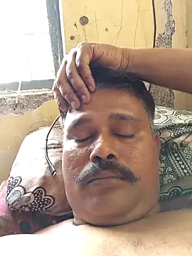 Snapshot of Vinay-kumar89 chatting on 02-22-26, 09:22 Vinay-kumar89 online show from 02-22-26, 09:22