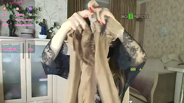 MilfeaN online show from 11-14-25, 09:18