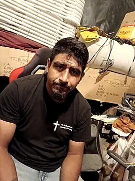 Snapshot of beliqi chatting on 11-07-25, 12:31 beliqi online show from 11-07-25, 12:31