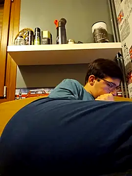 Azerty0911 online show from 11-22-25, 10:08