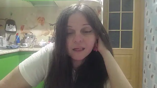 Snapshot of CatMelissa chatting on 04-28-26, 09:52 CatMelissa online show from 04-28-26, 09:52