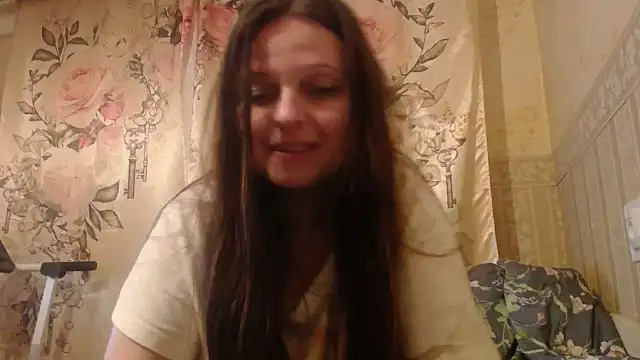 Snapshot of CatMelissa chatting on 04-19-26, 09:50 CatMelissa online show from 04-19-26, 09:50