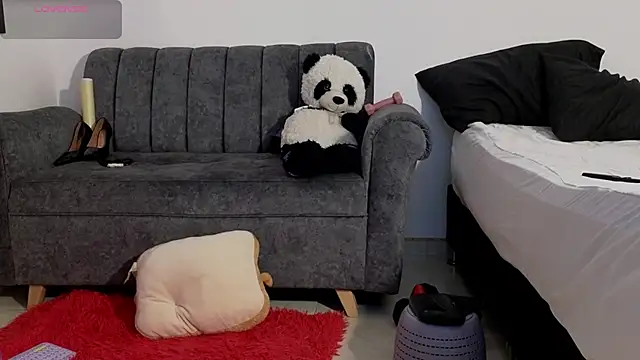 Snapshot of Katt_BDSM chatting on 03-20-25, 07:46 Katt BDSM online show from 03-20-25, 07:46