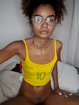 Emanuelle manu online show from 06-20-26, 01:10