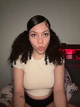 ladylavish online show from 11-21-25, 04:33