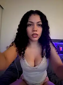ladylavish online show from 12-04-25, 02:54