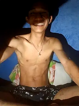 Snapshot of Key_198 chatting on 02-24-25, 10:04 Key 198 online show from 02-24-25, 10:04