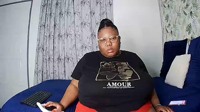 DAIRYBELLELIZxx online show from 06-06-26, 10:26