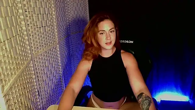 Snapshot of KayleyxEmily chatting on 04-30-26, 08:57 KayleyxEmily online show from 04-30-26, 08:57