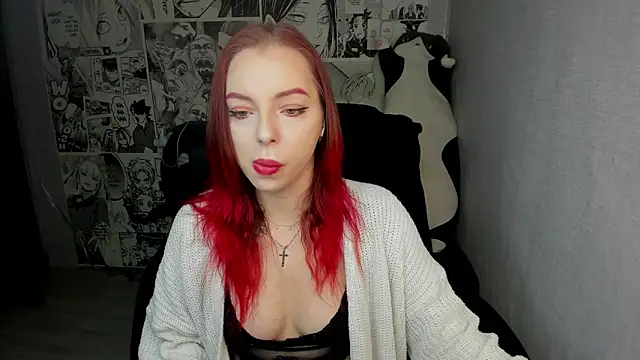 Snapshot of Martha_Cameron chatting on 09-22-25, 07:53 Martha Cameron online show from 09-22-25, 07:53