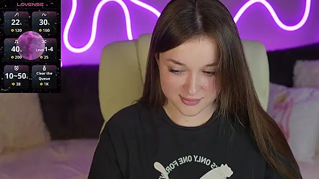 Snapshot of DonnaLustt chatting on 11-03-25, 08:34 DonnaLustt online show from 11-03-25, 08:34