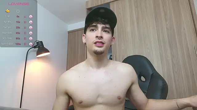 zenn rush1 online show from 02-17-25, 04:39