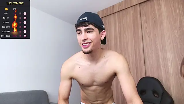 zenn rush1 online show from 12-27-24, 02:01