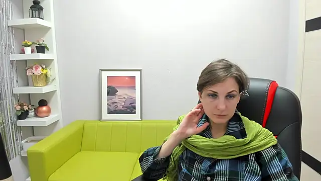 Snapshot of AuroraScript chatting on 02-26-25, 10:26 AuroraScript online show from 02-26-25, 10:26
