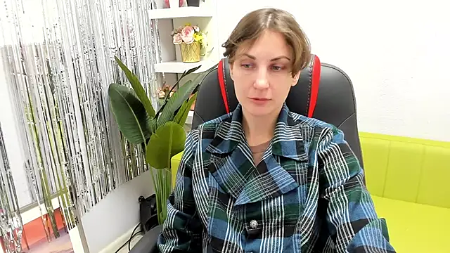 Snapshot of AuroraScript chatting on 03-03-25, 03:11 AuroraScript online show from 03-03-25, 03:11