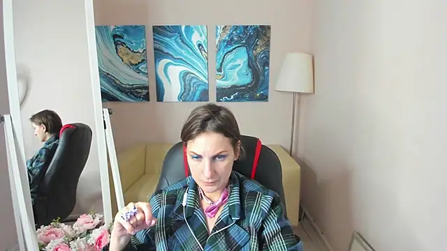 Snapshot of AuroraScript chatting on 01-27-25, 06:31 AuroraScript online show from 01-27-25, 06:31
