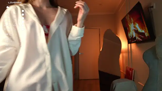 Coconutkittyy online show from 02-03-26, 08:03