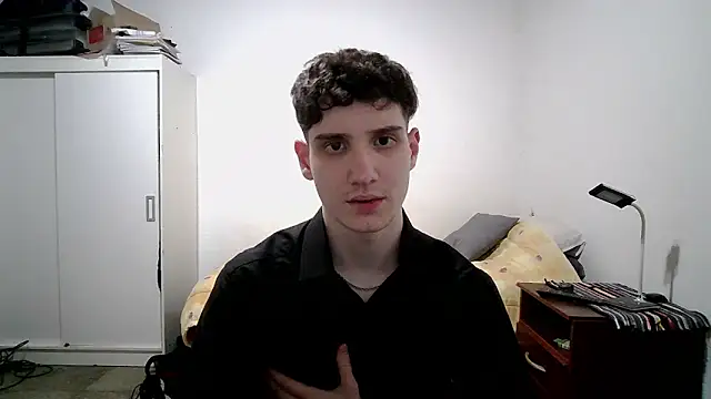 Snapshot of Spicylemon01 chatting on 06-01-26, 02:34 Spicylemon01 online show from 06-01-26, 02:34