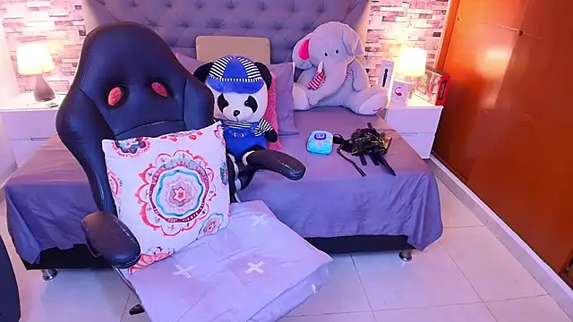 italy   boobs online show from 11-26-25, 08:14