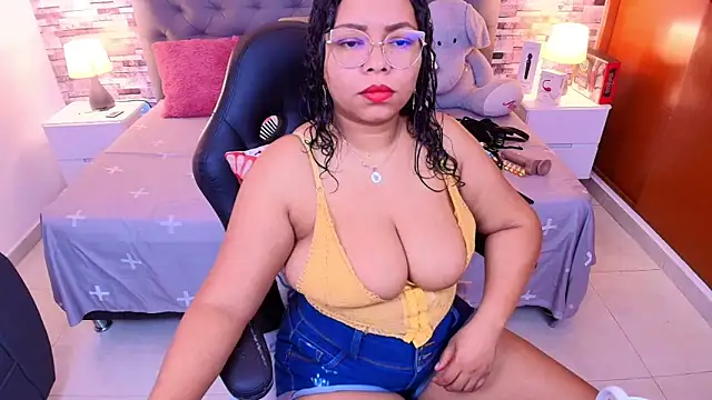 italy   boobs online show from 11-29-25, 05:13
