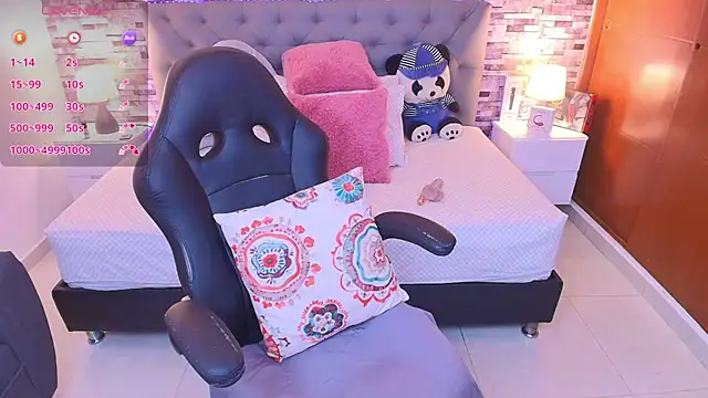 italy   boobs online show from 11-14-25, 11:03