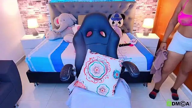 italy   boobs online show from 03-13-26, 01:27