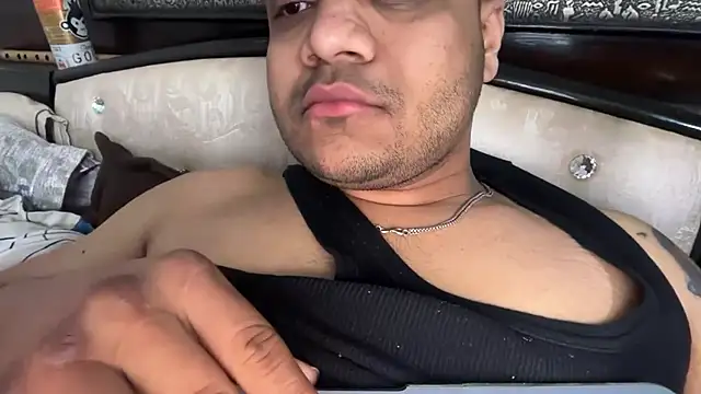 Rhythm Rhyme online show from 01-13-26, 02:04