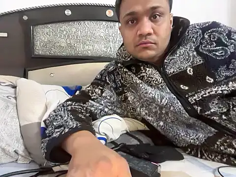 Rhythm Rhyme online show from 01-11-26, 07:32