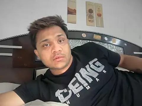 Rhythm Rhyme online show from 02-11-26, 08:36