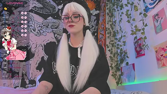 Snapshot of kissthasky chatting on 10-12-25, 07:04 kissthasky online show from 10-12-25, 07:04