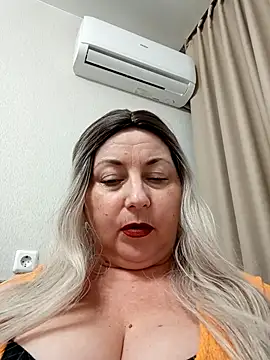 Snapshot of Lana_Luna1 chatting on 10-20-25, 07:47 Lana Luna1 online show from 10-20-25, 07:47