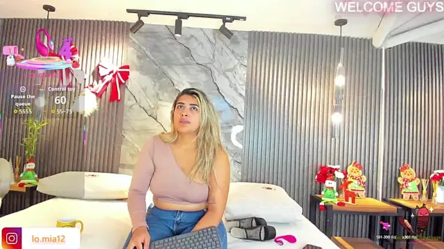 julietha taylor online show from 12-15-25, 03:12