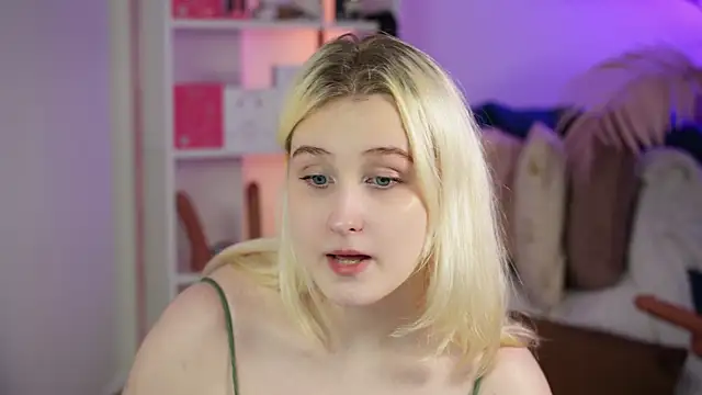 tiffannyjons online show from 06-07-26, 06:13
