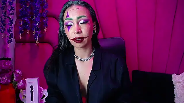 nathalia pink online show from 10-18-25, 04:20