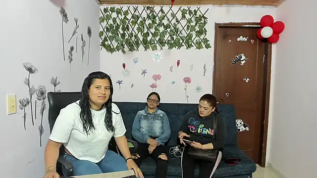 Snapshot of Luna_Star_Sl chatting on 03-22-25, 12:14 Luna Star Sl online show from 03-22-25, 12:14