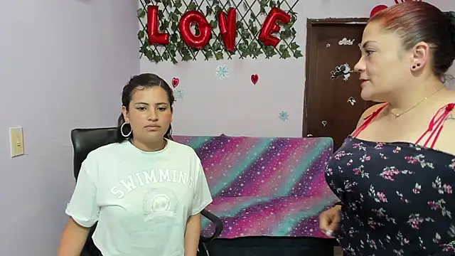 Snapshot of Luna_Star_Sl chatting on 03-06-25, 03:24 Luna Star Sl online show from 03-06-25, 03:24