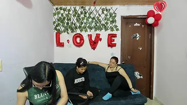 Snapshot of Luna_Star_Sl chatting on 03-14-25, 03:25 Luna Star Sl online show from 03-14-25, 03:25