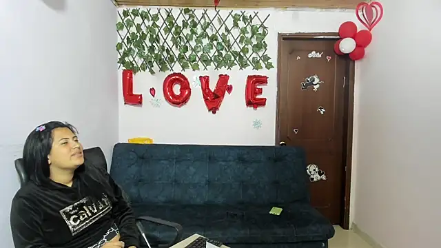 Snapshot of Luna_Star_Sl chatting on 03-18-25, 12:28 Luna Star Sl online show from 03-18-25, 12:28