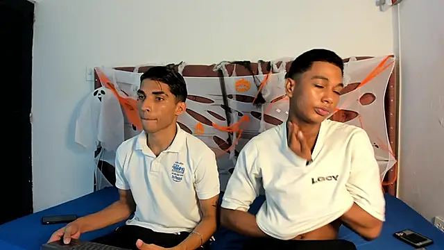 boys yourparty online show from 10-22-25, 01:10