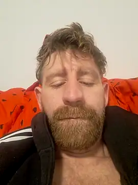 Snapshot of benalexa1992 chatting on 03-06-26, 04:40 benalexa1992 online show from 03-06-26, 04:40